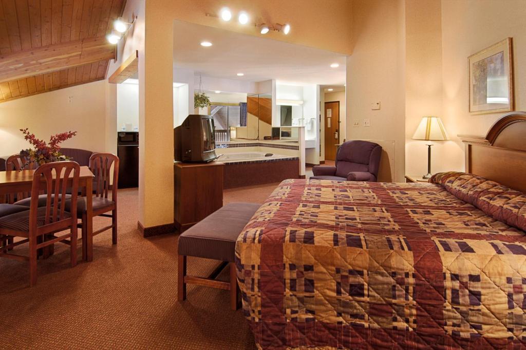 Baymont By Wyndham Dowagiac Hotel Szoba fotó
